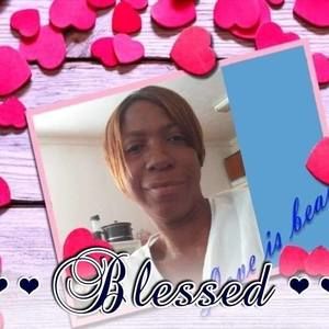 Meet your Posher, Jaquetta